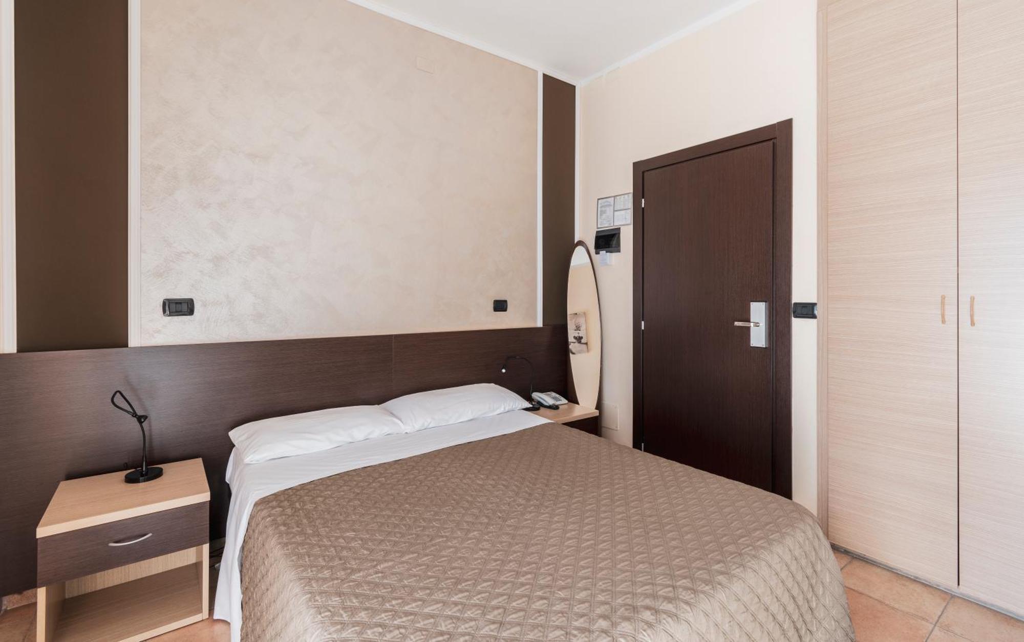 Hotel Gabrini Marina di Massa Εξωτερικό φωτογραφία